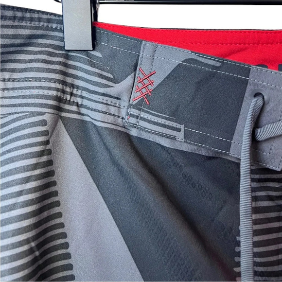Rhone Men’s Bathing Suit Trunks Gray and Red Shorts Unlined Size 38 - Picture 3 of 8